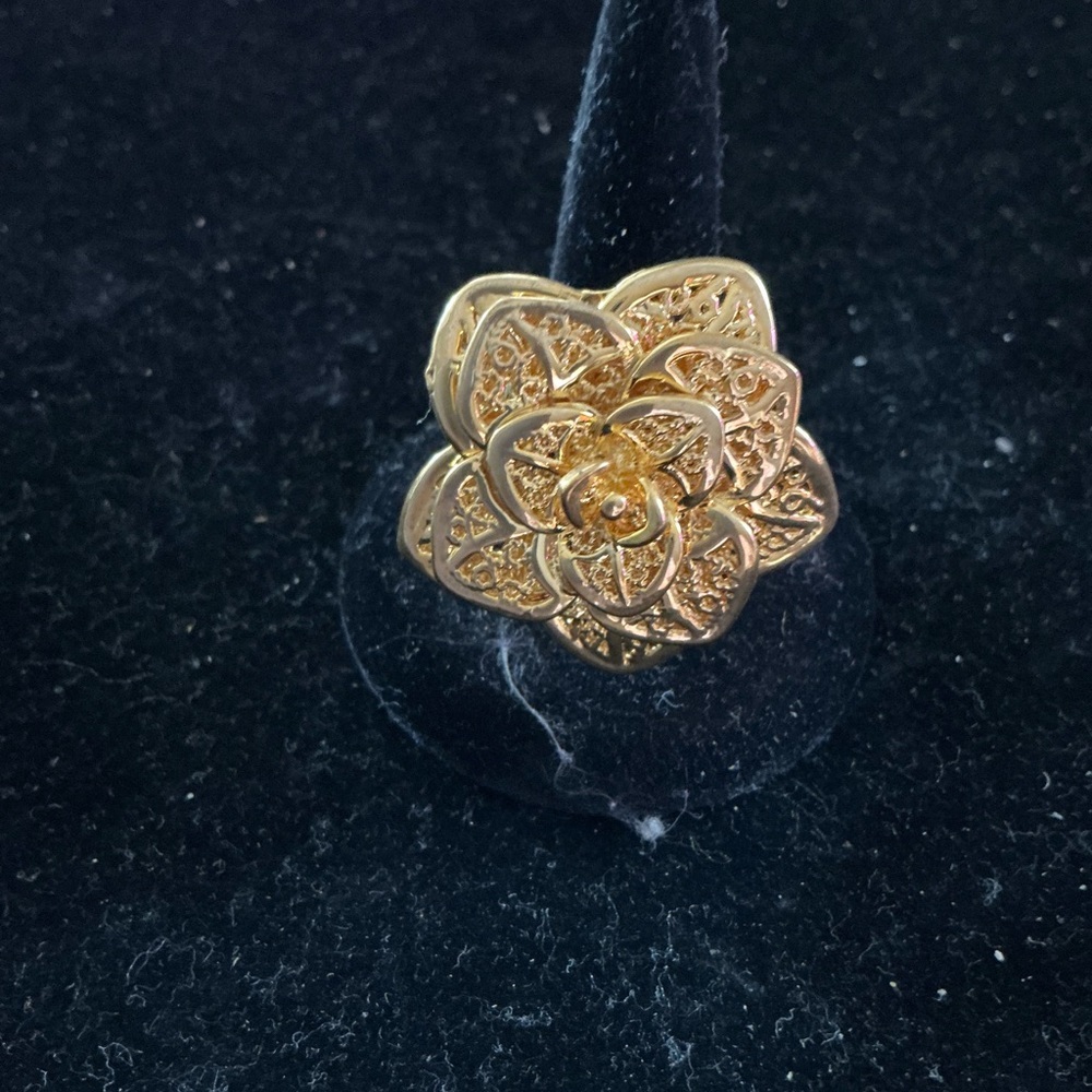 Vintage Gold Plated Filigree Flower Ring
